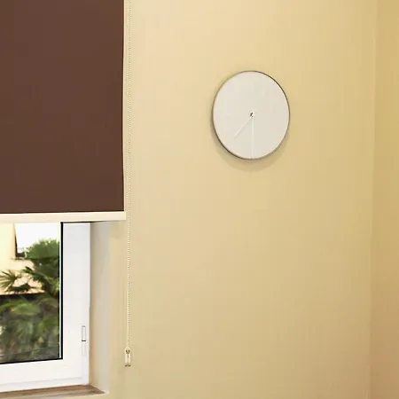 2v1 - Myslym Shyri Appartement *