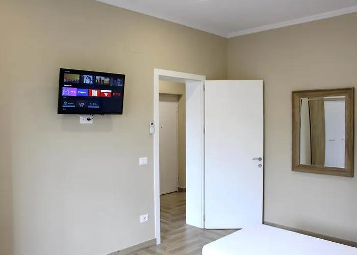 2v1 - Myslym Shyri Apartman