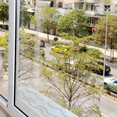 Apartman 2v1 - Myslym Shyri Tirana