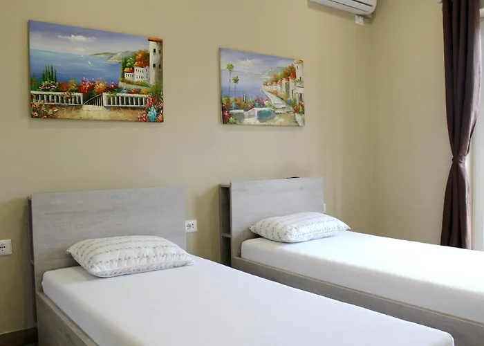 2v1 - Myslym Shyri Lejlighed *