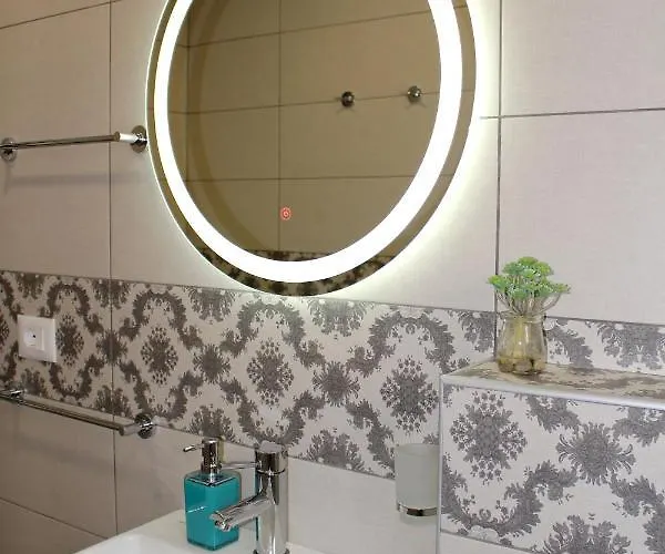 アパート 2v1 - Myslym Shyri *