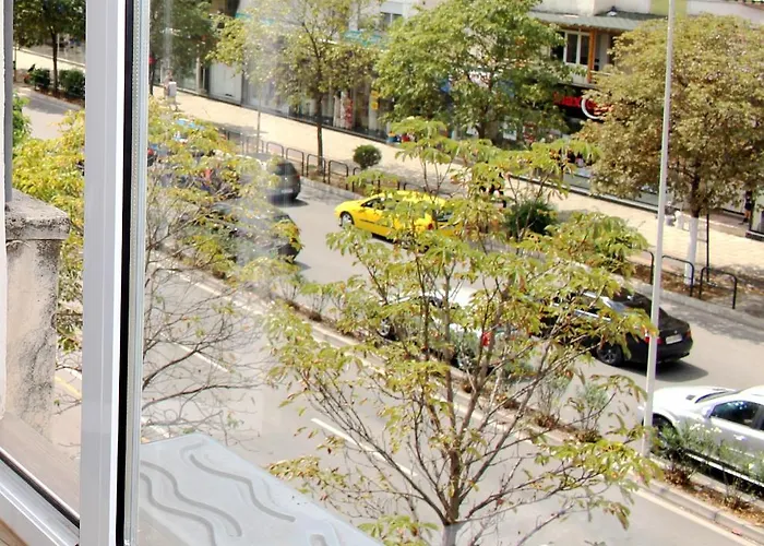 Lejlighed 2v1 - Myslym Shyri Tirana